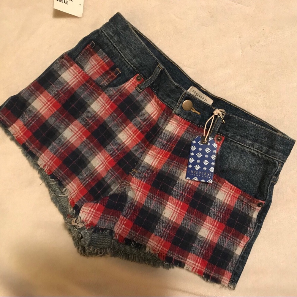 NWT Forever 21 Plaid Cutoff Denim Shorts